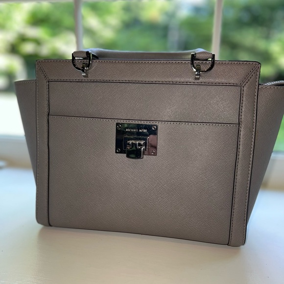 Michael Kors Gray Women's Bag - Picture 1 of 11